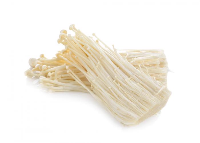 Grzyby enoki (płomiennica zimowa)